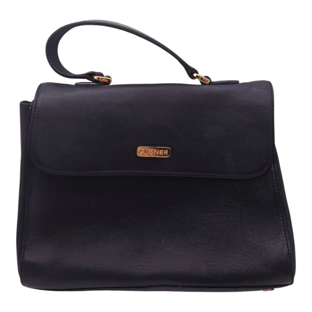 Etienne Aigner Leather Black Magnetic Closure Purse